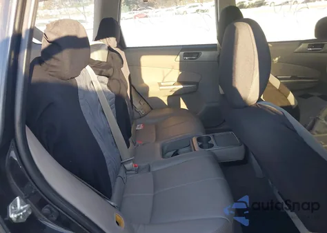 2010 Subaru Forester 2.5X Limited z USA, uszkodzony, nr VIN JF2SH6DC1AH908096